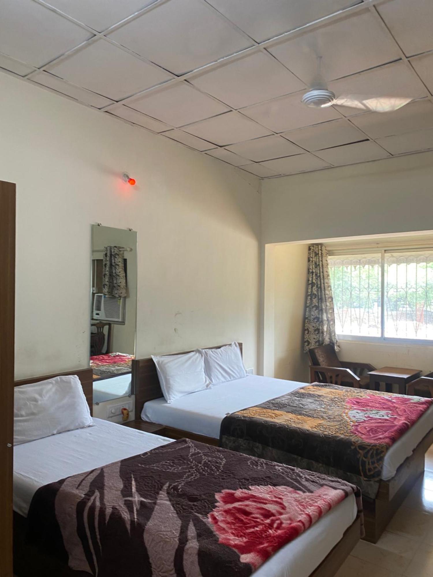 Jewel Resort ロナバラ エクステリア 写真